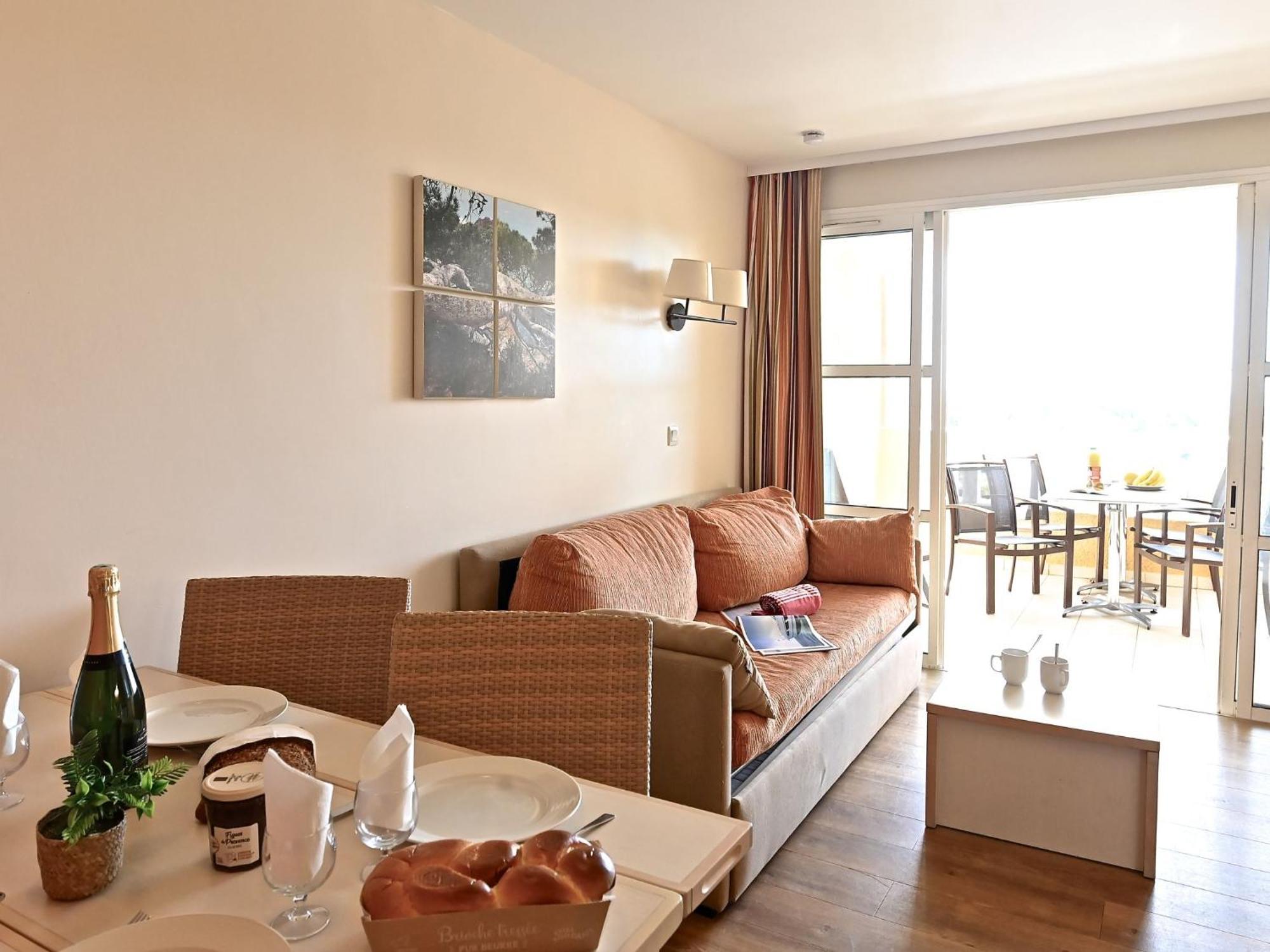 Apartment Village Cap Esterel - Le Village-76 By Interhome Saint-Raphaël Exterior foto
